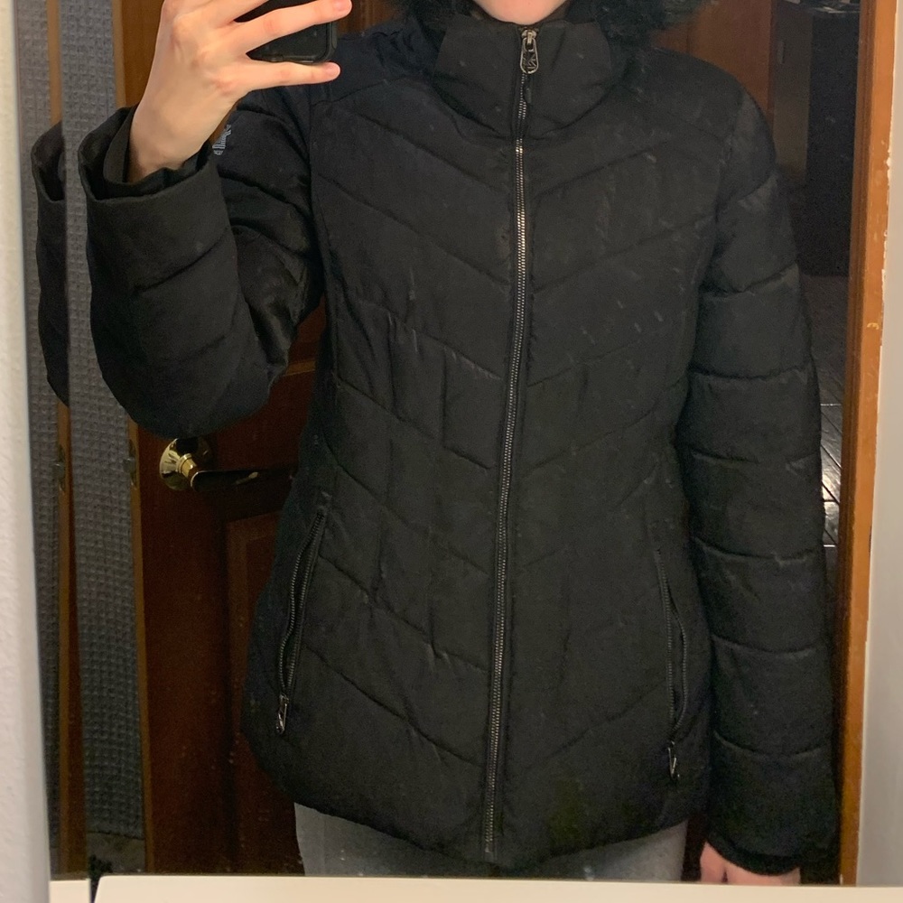 Zeroxposur warm winter puffer coat.